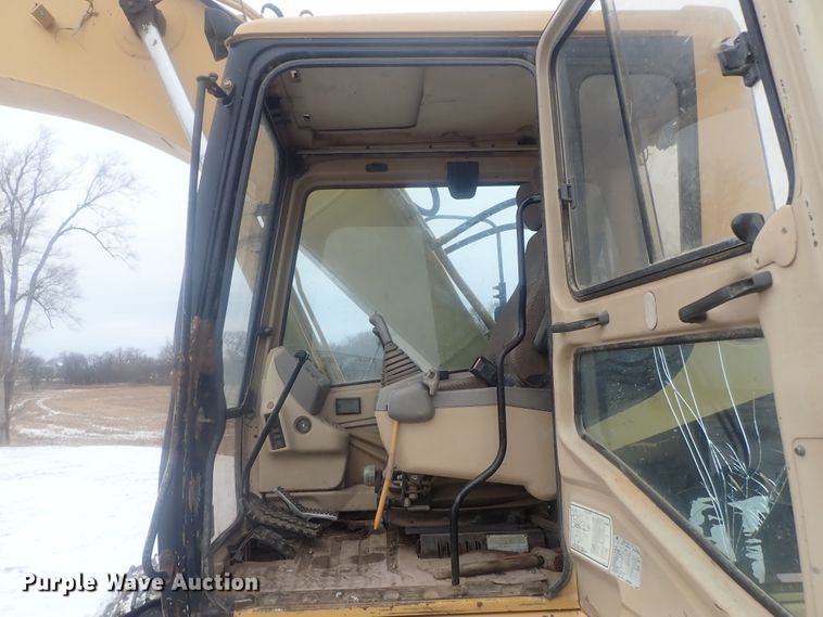 image for item DI7466 1996 Caterpillar 320B  excavator