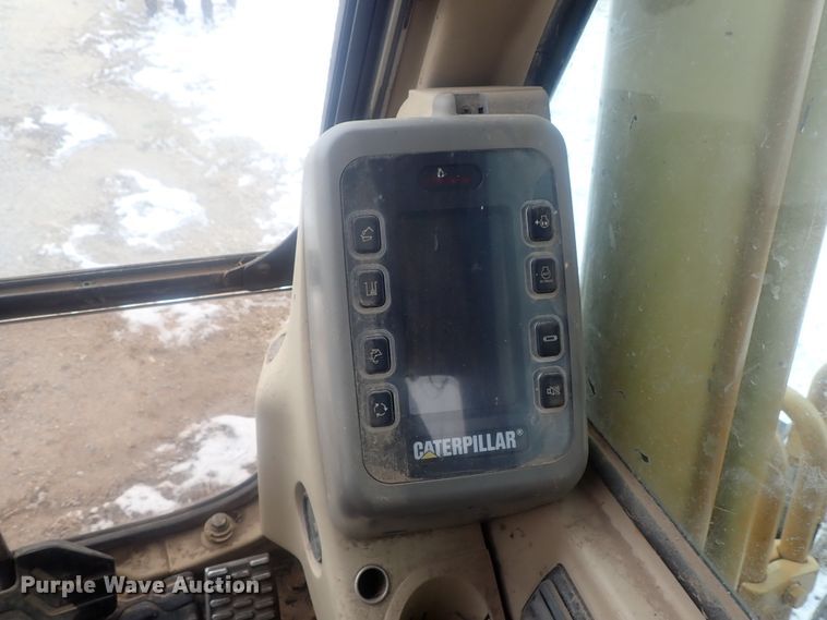 image for item DI7466 1996 Caterpillar 320B  excavator