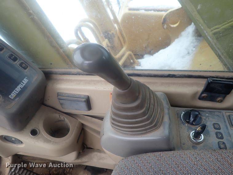 image for item DI7466 1996 Caterpillar 320B  excavator
