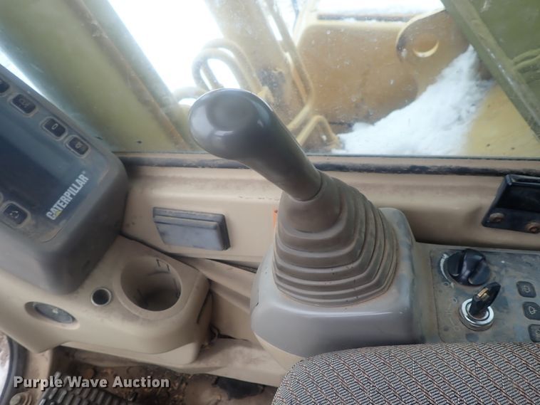 image for item DI7466 1996 Caterpillar 320B  excavator