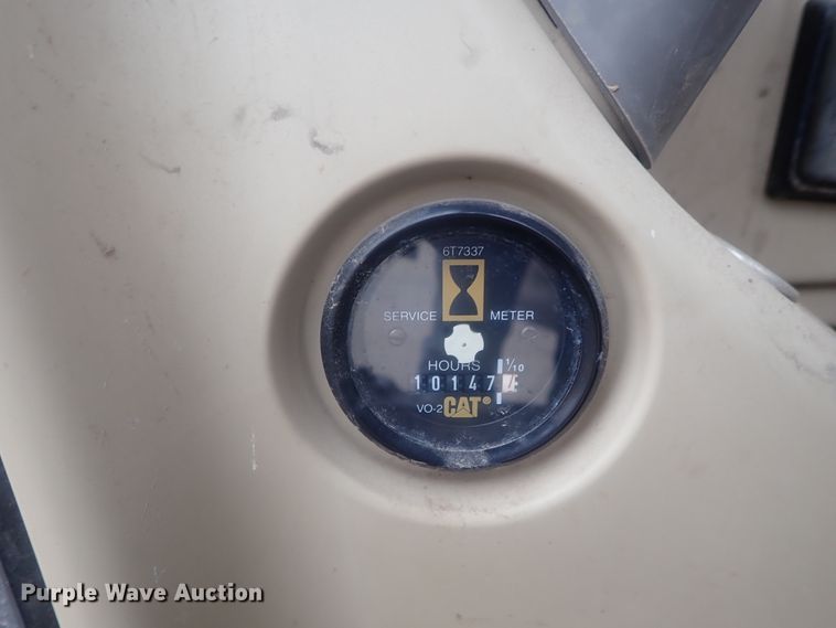 image for item DI7466 1996 Caterpillar 320B  excavator