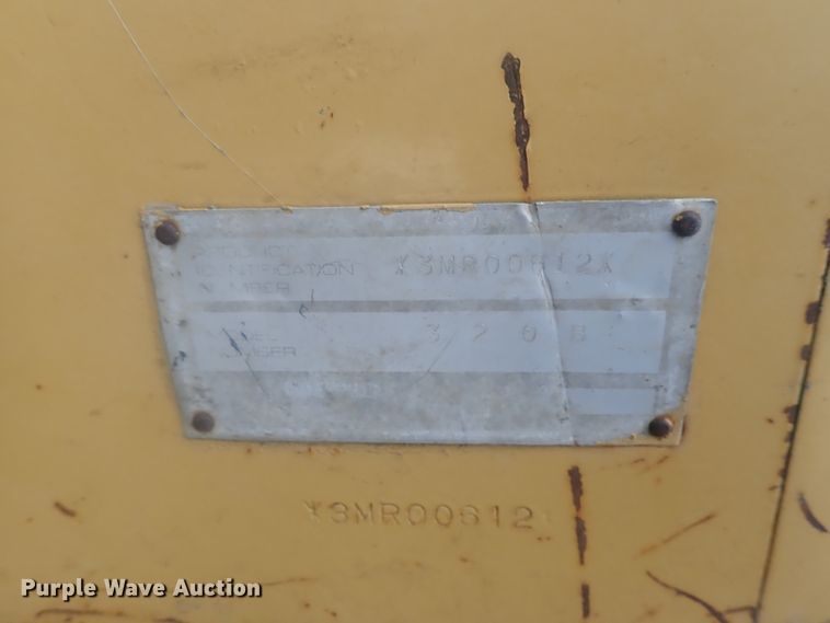 image for item DI7466 1996 Caterpillar 320B  excavator