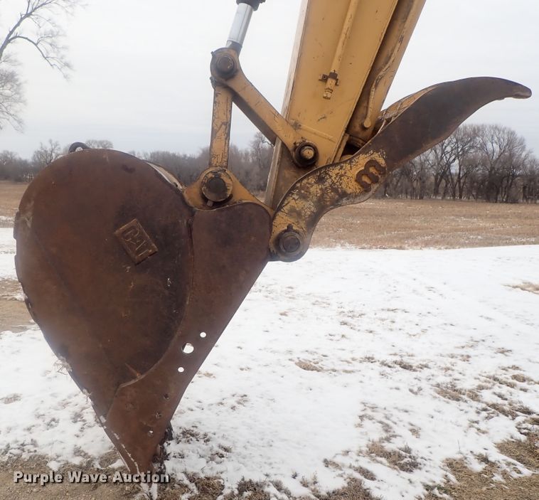 image for item DI7466 1996 Caterpillar 320B  excavator