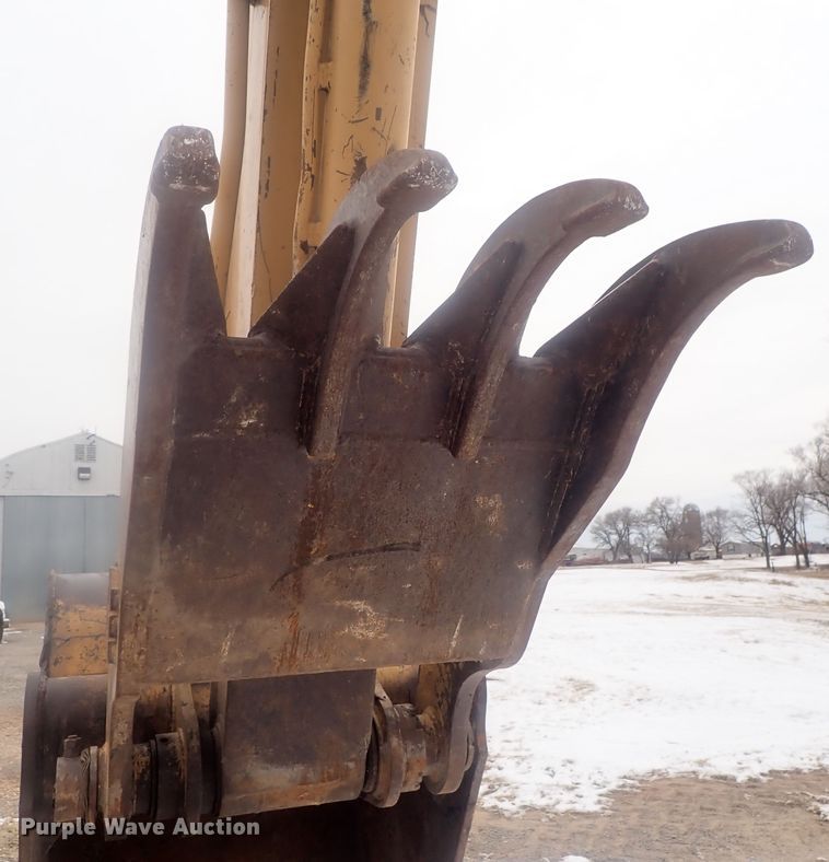 image for item DI7466 1996 Caterpillar 320B  excavator