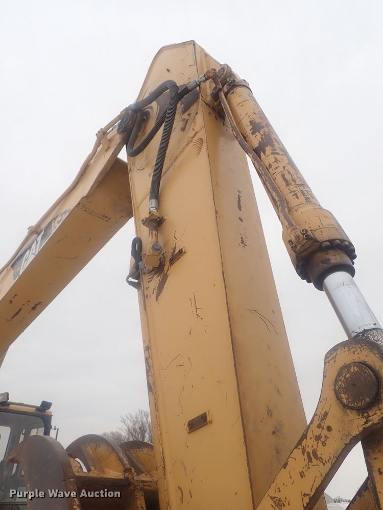 image for item DI7466 1996 Caterpillar 320B  excavator