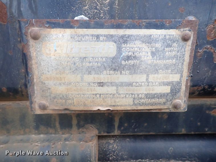 image for item DI7490 2007 Freightliner Business Class M112 roll-off container truck