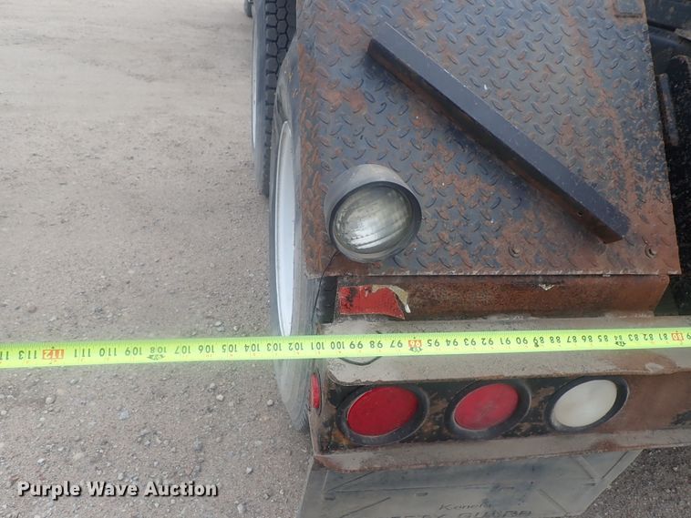 image for item DI7490 2007 Freightliner Business Class M112 roll-off container truck