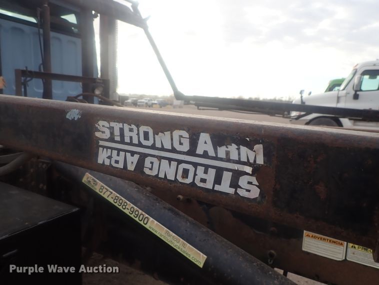 image for item DI7490 2007 Freightliner Business Class M112 roll-off container truck