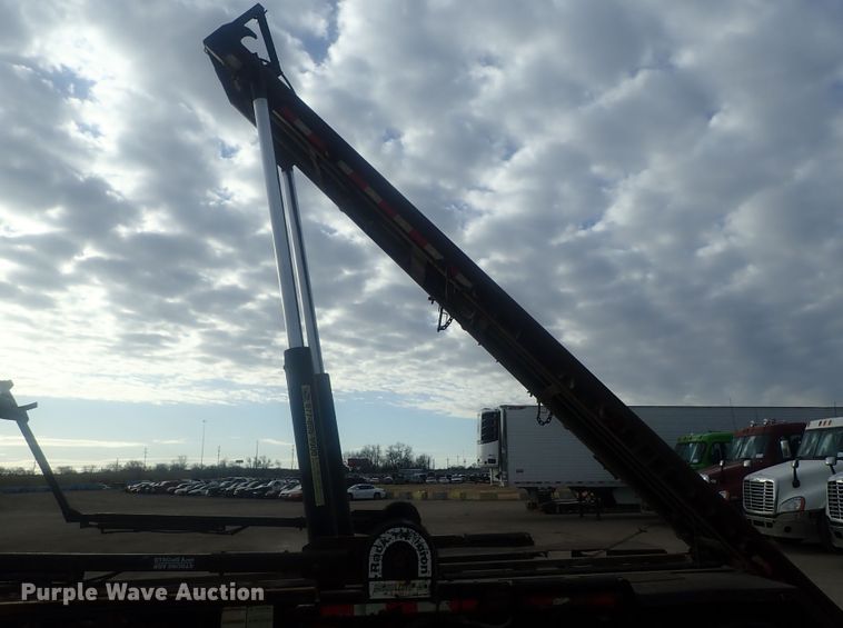 image for item DI7490 2007 Freightliner Business Class M112 roll-off container truck