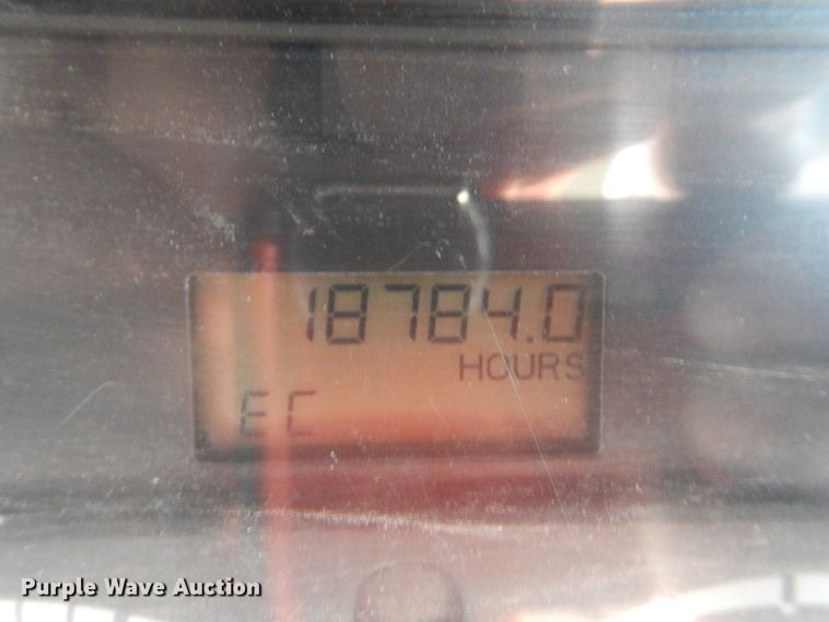 image for item DJ0277 2004 Freightliner Columbia  dump truck