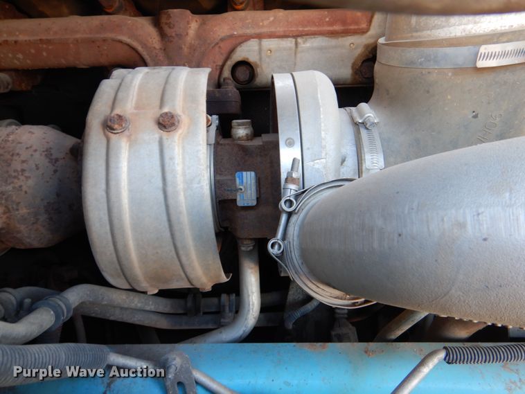 image for item DJ0277 2004 Freightliner Columbia  dump truck