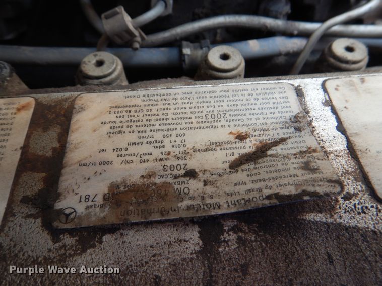 image for item DJ0277 2004 Freightliner Columbia  dump truck