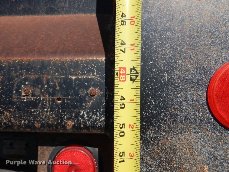 image for item DJ0277 2004 Freightliner Columbia  dump truck