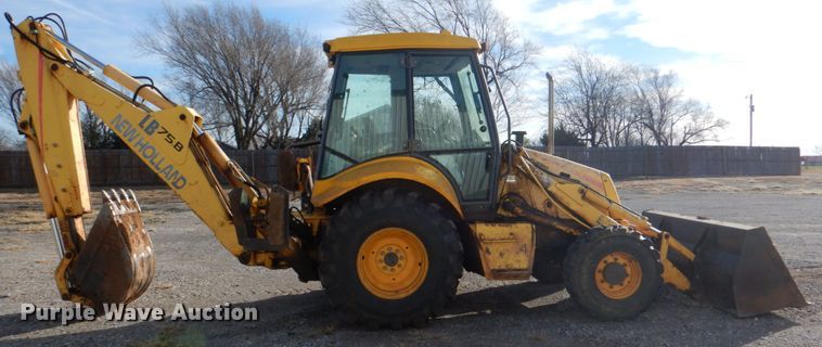 image for item DJ0362 2005 New Holland LB75B  backhoe