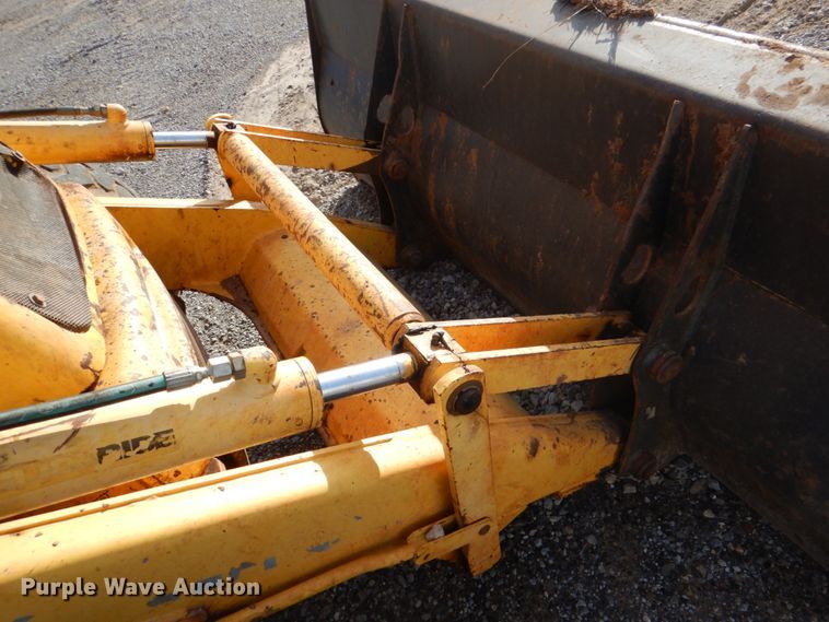 image for item DJ0362 2005 New Holland LB75B  backhoe