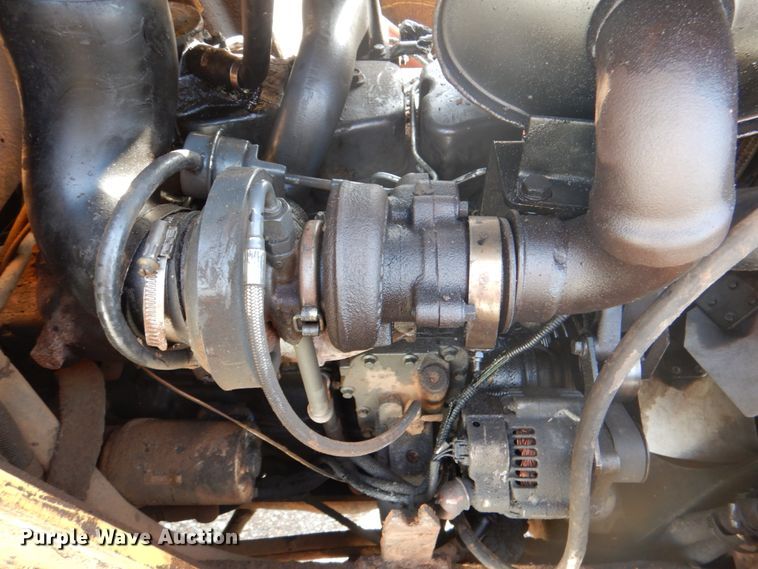 image for item DJ0362 2005 New Holland LB75B  backhoe