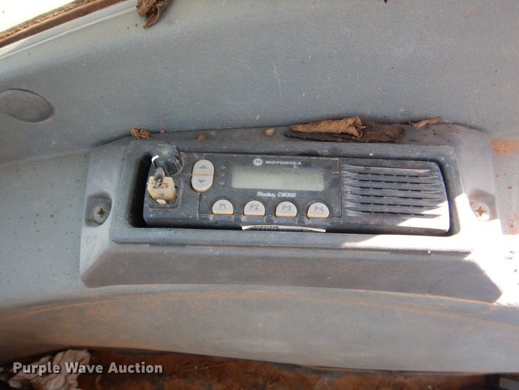 image for item DJ0362 2005 New Holland LB75B  backhoe