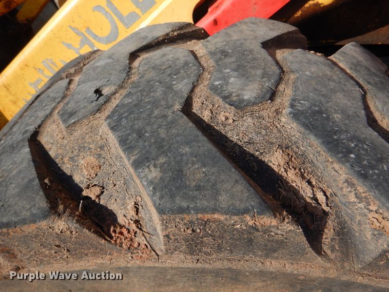 image for item DJ0362 2005 New Holland LB75B  backhoe