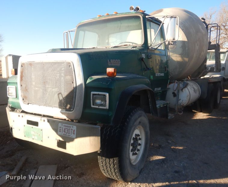image for item DJ4813 1993 Ford L8000  ready mix truck
