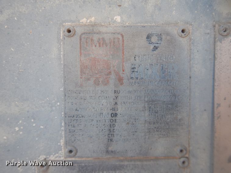 image for item DJ4813 1993 Ford L8000  ready mix truck