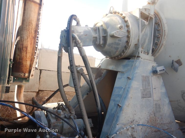 image for item DJ4813 1993 Ford L8000  ready mix truck