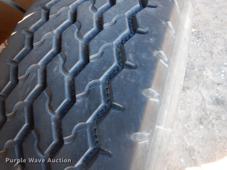 image for item DJ4813 1993 Ford L8000  ready mix truck