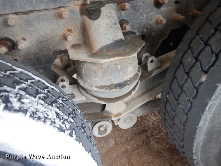 image for item DJ4817 2005 International Paystar 5500i  ready mix truck