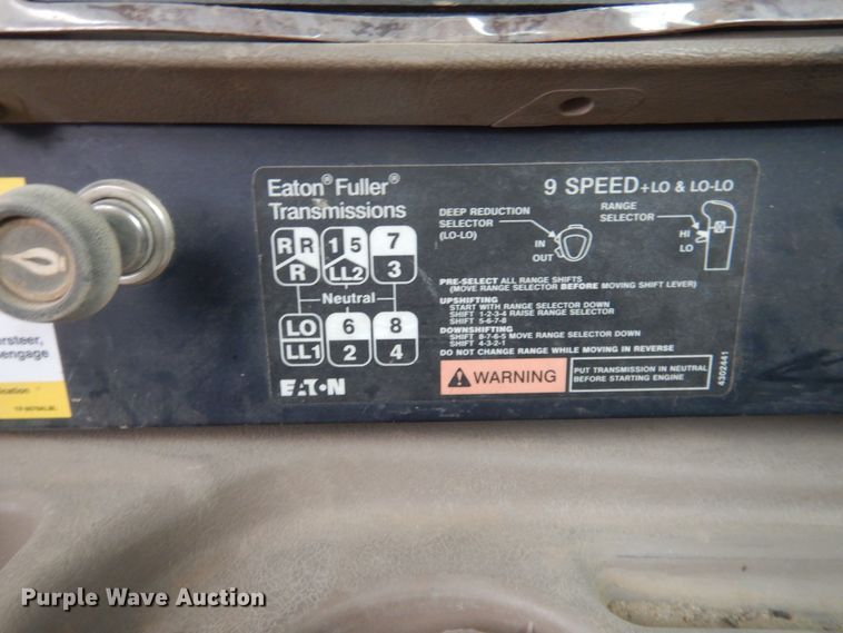 image for item DJ4817 2005 International Paystar 5500i  ready mix truck