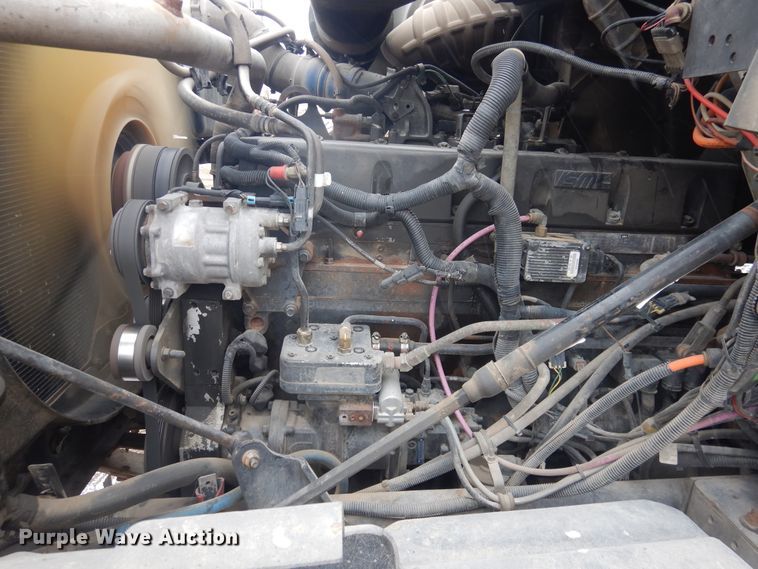 image for item DJ4817 2005 International Paystar 5500i  ready mix truck