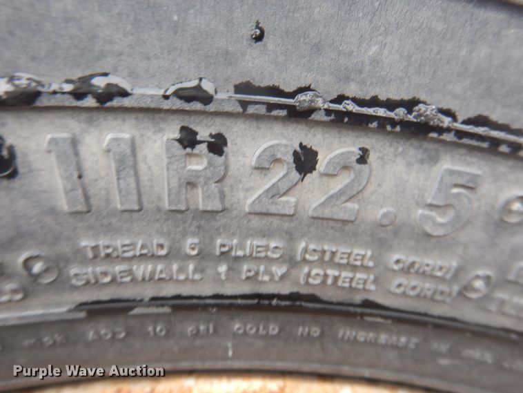 image for item DJ4817 2005 International Paystar 5500i  ready mix truck