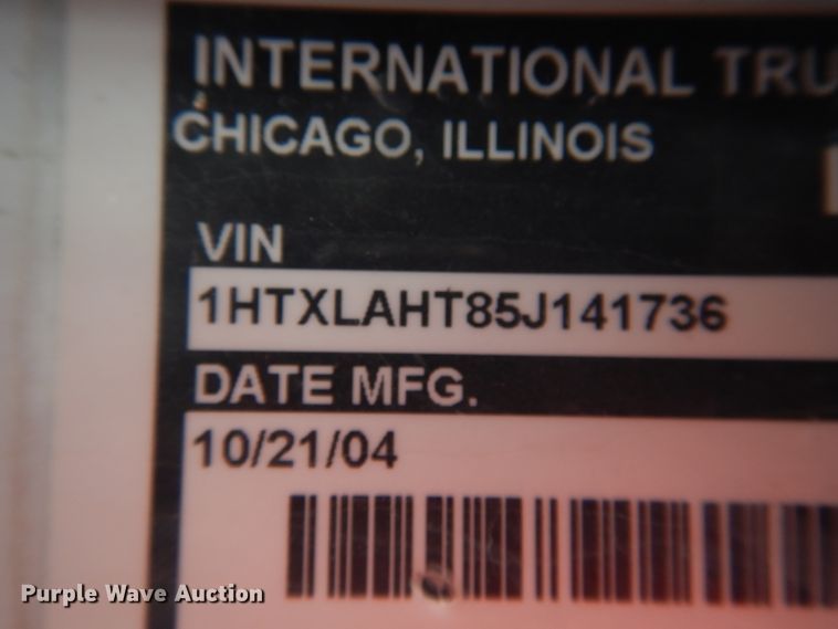 image for item DJ4817 2005 International Paystar 5500i  ready mix truck