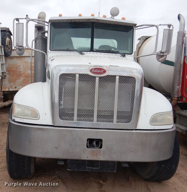 image for item DJ4818 2008 Peterbilt 340  ready mix truck