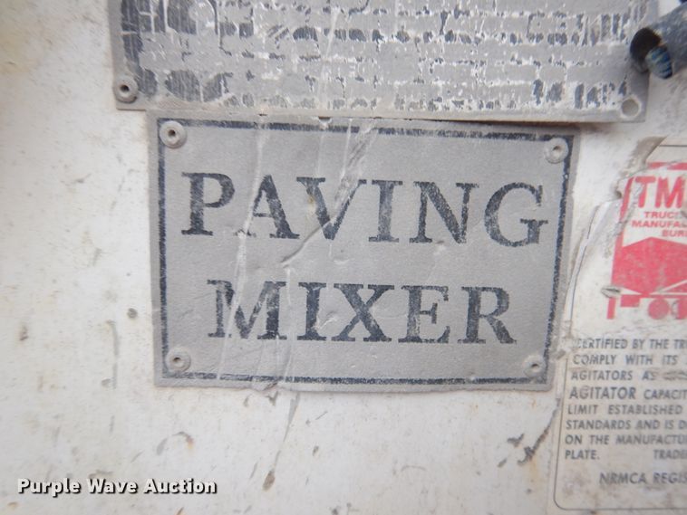 image for item DJ4818 2008 Peterbilt 340  ready mix truck