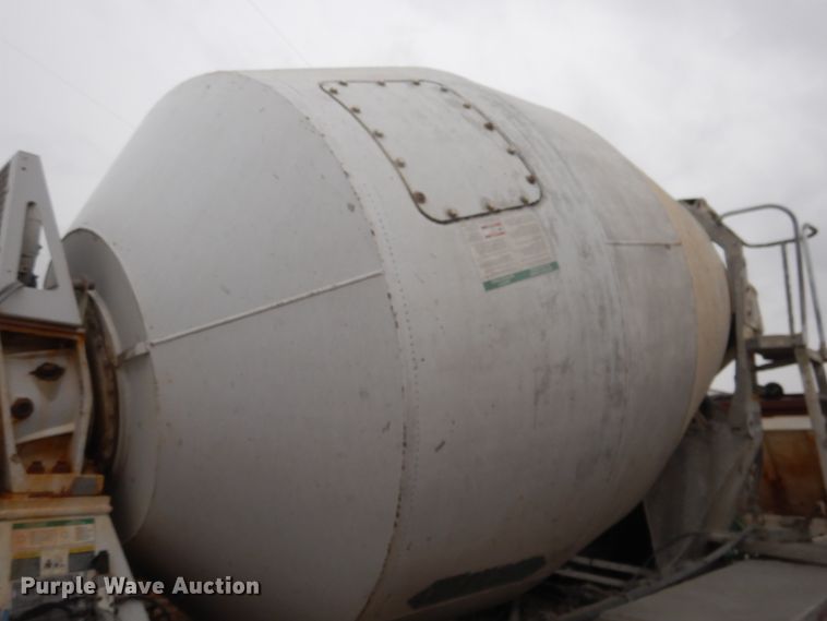 image for item DJ4818 2008 Peterbilt 340  ready mix truck