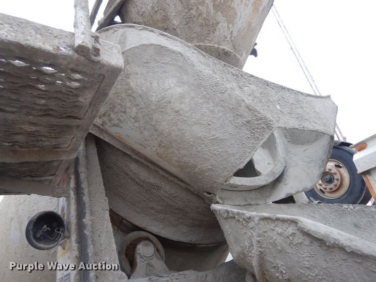 image for item DJ4818 2008 Peterbilt 340  ready mix truck