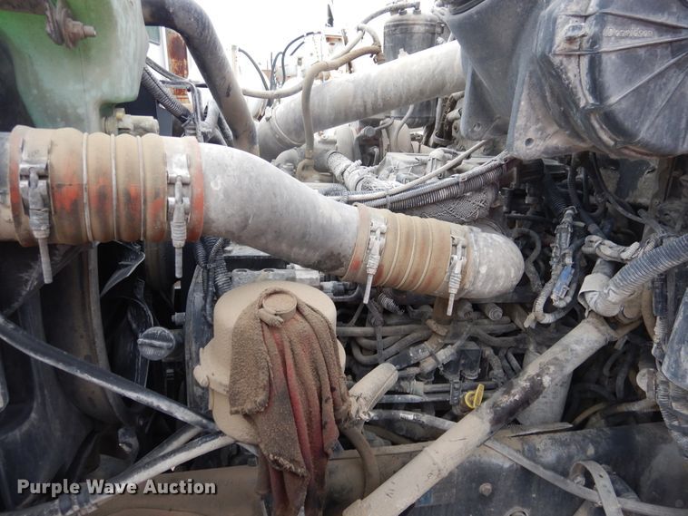 image for item DJ4818 2008 Peterbilt 340  ready mix truck