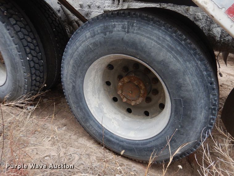 image for item DJ4818 2008 Peterbilt 340  ready mix truck