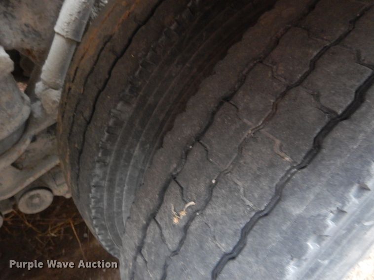 image for item DJ4818 2008 Peterbilt 340  ready mix truck