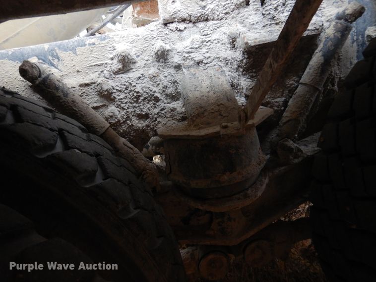 image for item DJ4819 2008 Peterbilt 340  ready mix truck