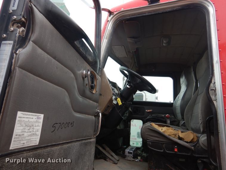 image for item DJ4819 2008 Peterbilt 340  ready mix truck