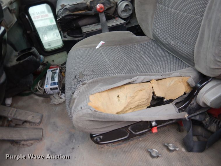 image for item DJ4819 2008 Peterbilt 340  ready mix truck