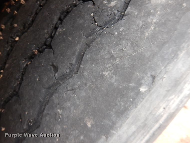 image for item DJ4819 2008 Peterbilt 340  ready mix truck