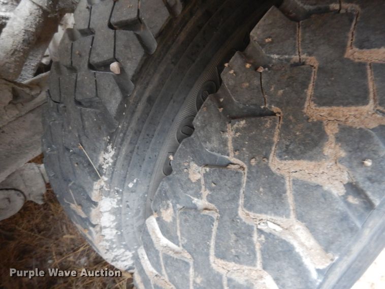 image for item DJ4819 2008 Peterbilt 340  ready mix truck