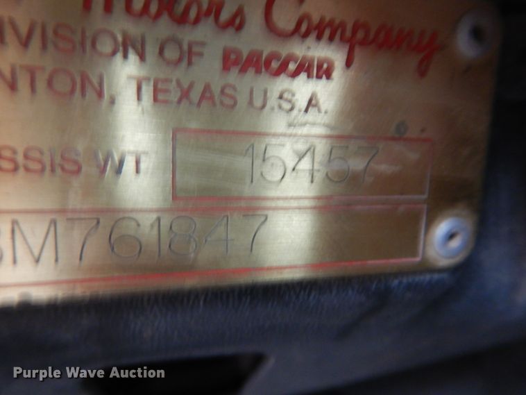 image for item DJ4819 2008 Peterbilt 340  ready mix truck