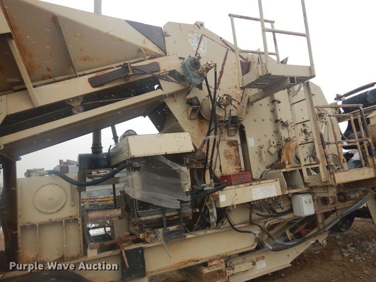 image for item DJ4840 2000 Kolberg Pioneer 4233HIS  roll crusher