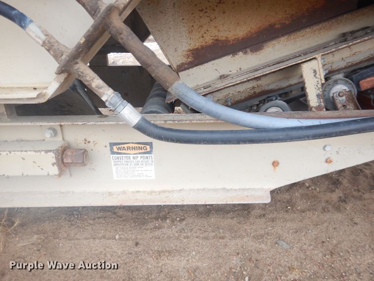 image for item DJ4840 2000 Kolberg Pioneer 4233HIS  roll crusher