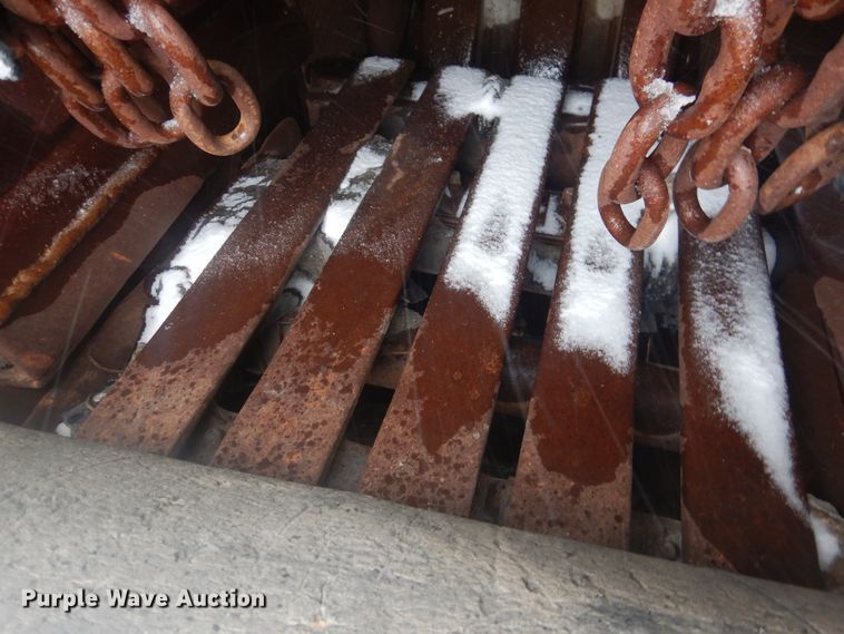 image for item DJ4840 2000 Kolberg Pioneer 4233HIS  roll crusher