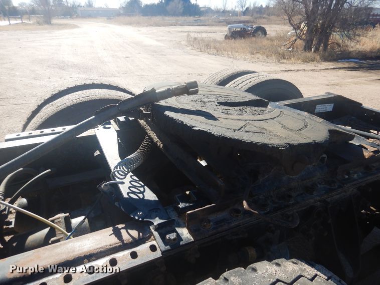 image for item DJ4848 2008 International 9200i  semi truck