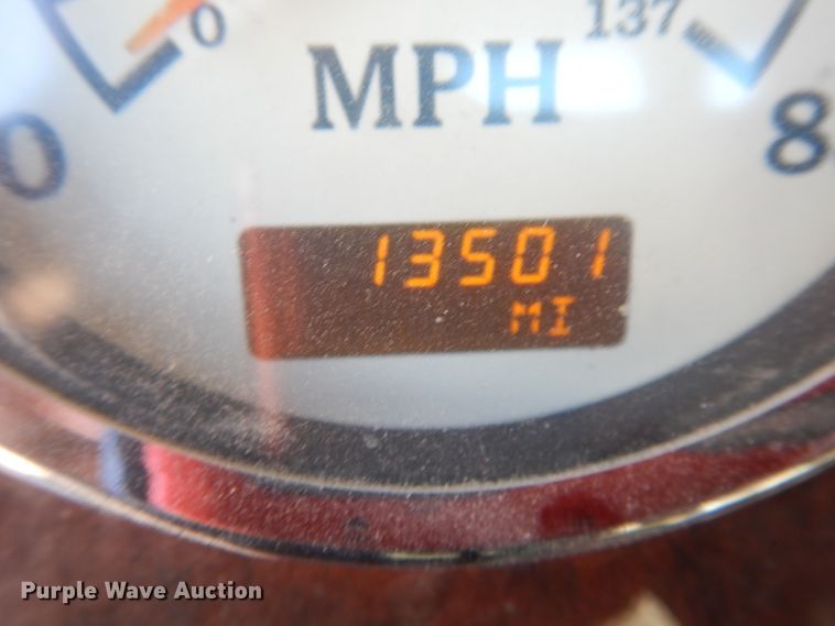 image for item DJ4848 2008 International 9200i  semi truck