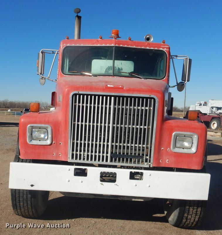 image for item DJ4853 1995 International 5000SFA  ready mix truck
